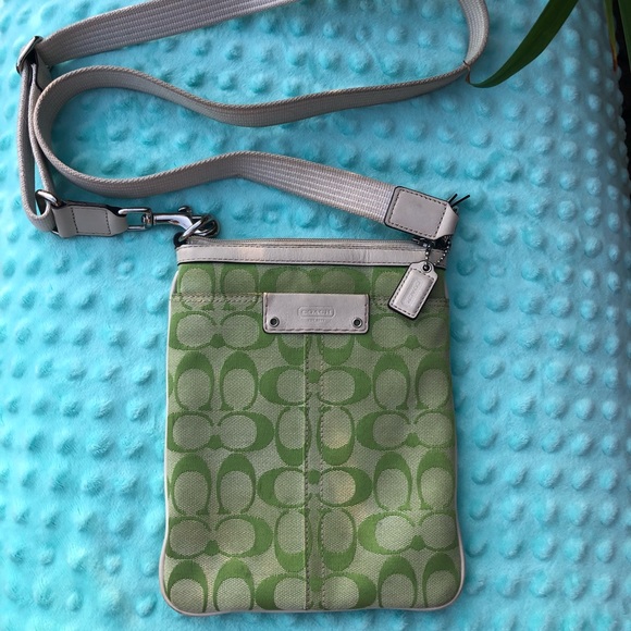 Coach Handbags - Green Coach Logo Crossbody Bag Coach Handbags - Green Coach Logo Crossbody Bag